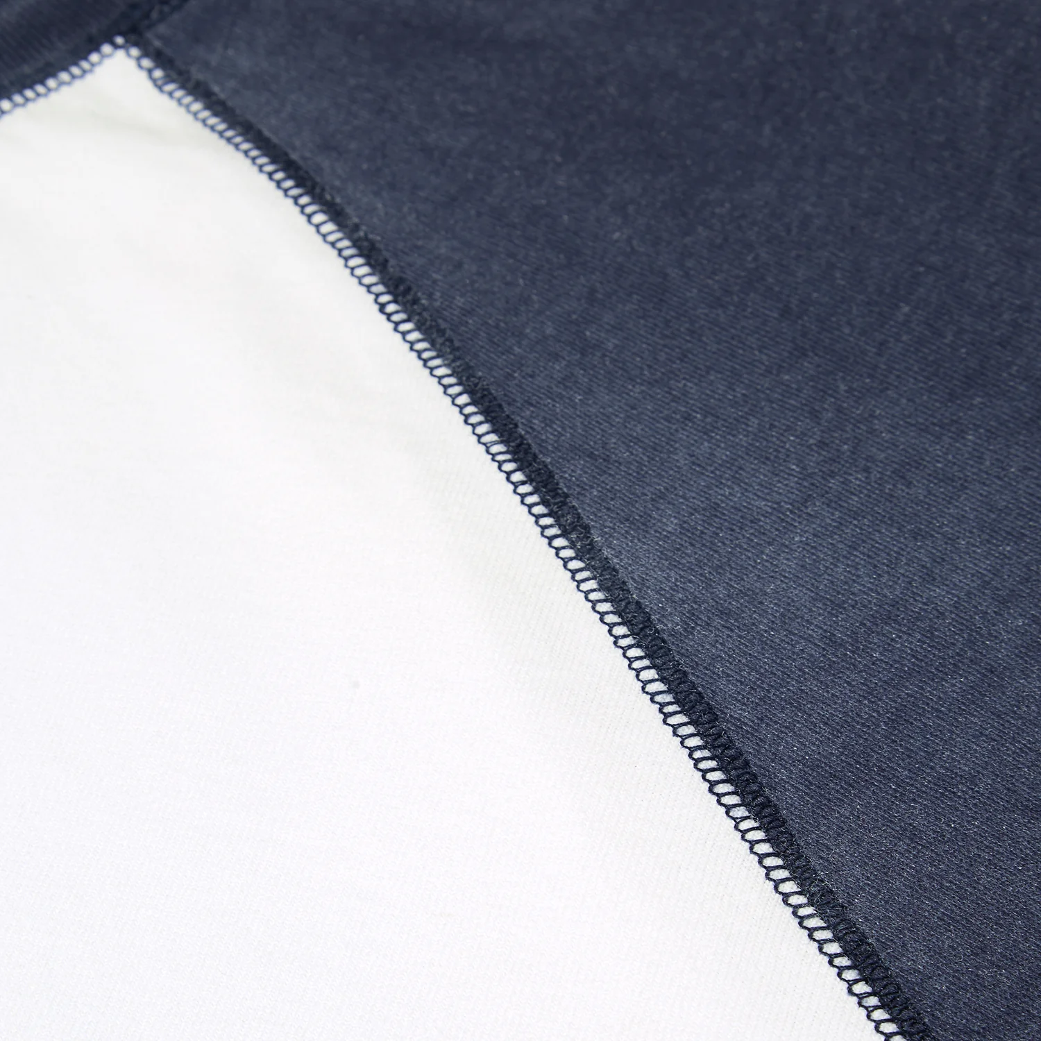 Raglan Athl. Patch T-Shirt - Image 5