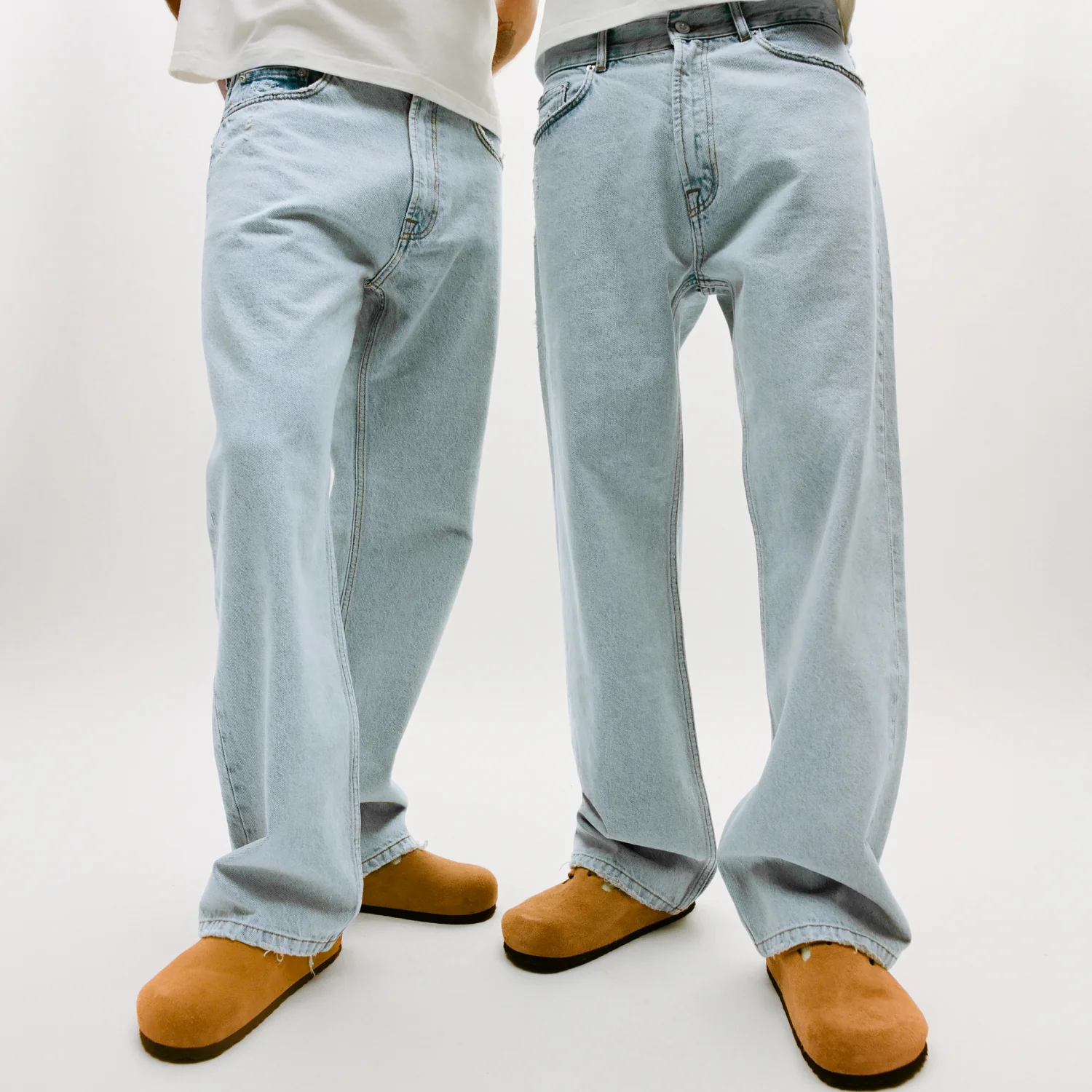 Straight Leg Jeans V308 - Image 3